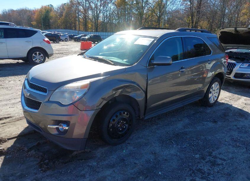 Photo 2 of 2011 Chevrolet Equinox 2LT (VIN 2CNFLPE5XB6422829)
