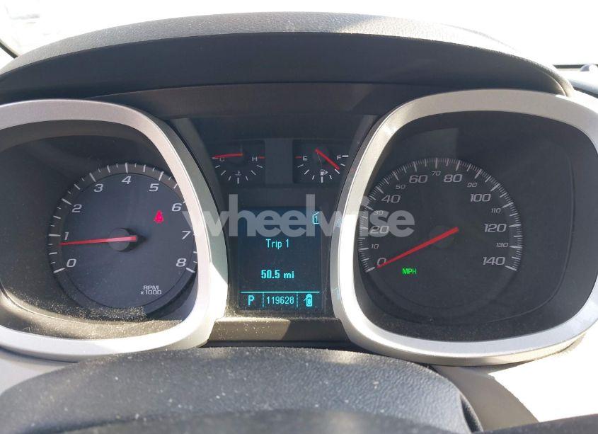 Photo 7 of 2010 Chevrolet Equinox LT (VIN 2CNFLPEY1A6361931)