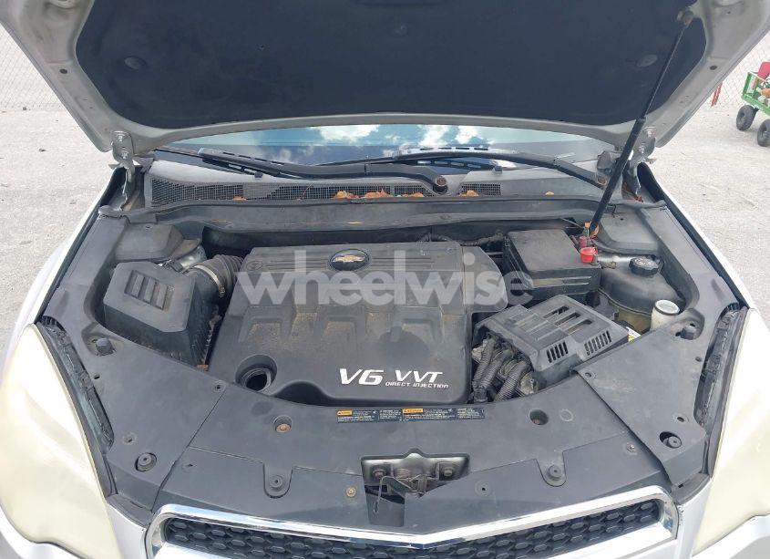 Photo 10 of 2010 Chevrolet Equinox LT (VIN 2CNFLPEY4A6291471)