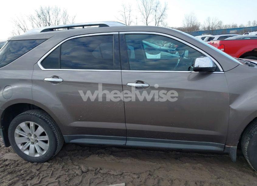 Photo 13 of 2010 Chevrolet Equinox LT (VIN 2CNFLPEY8A6363983)