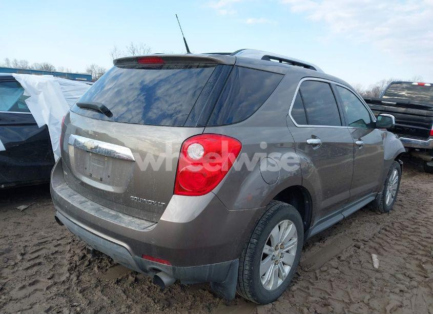 Photo 4 of 2010 Chevrolet Equinox LT (VIN 2CNFLPEY8A6363983)