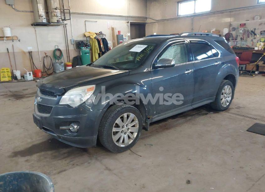 Photo 2 of 2010 Chevrolet Equinox LT (VIN 2CNFLPEY9A6213378)