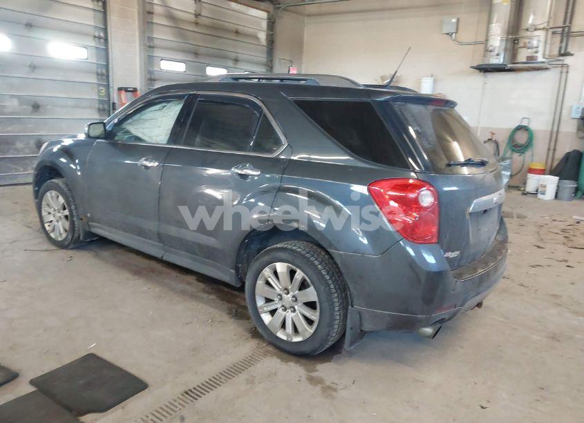 Photo 3 of 2010 Chevrolet Equinox LT (VIN 2CNFLPEY9A6213378)