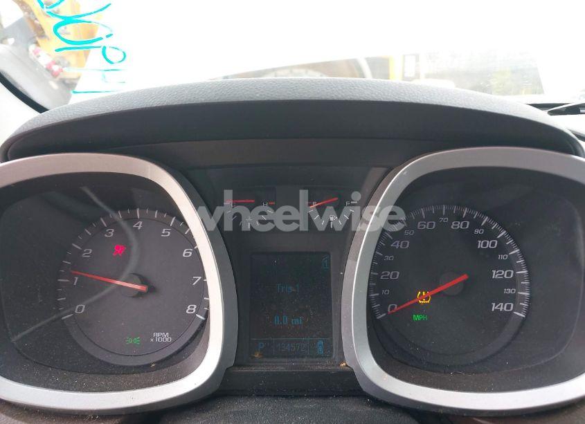 Photo 7 of 2010 Chevrolet Equinox LT (VIN 2CNFLPEYXA6337563)