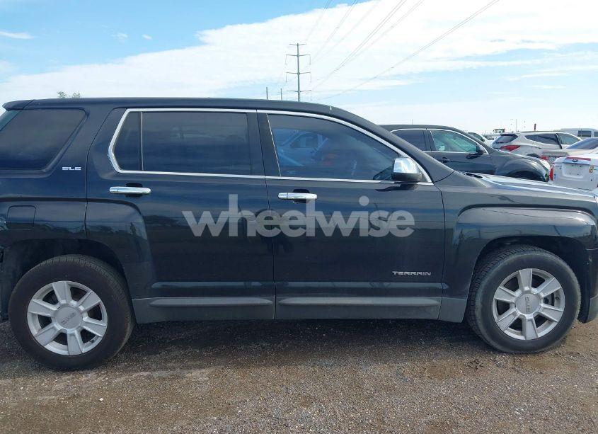 Photo 13 of 2010 Gmc Terrain SLE (VIN 2CTALBEW1A6294574)