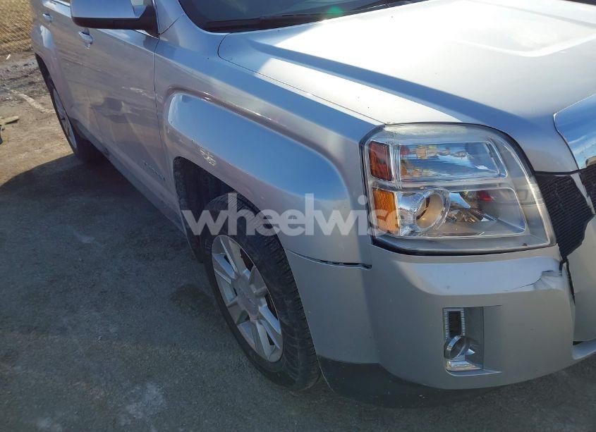 Photo 13 of 2010 Gmc Terrain SLE-1 (VIN 2CTALBEW3A6407120)