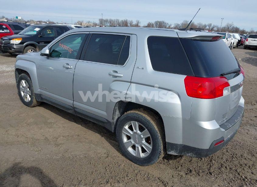 Photo 3 of 2010 Gmc Terrain SLE-1 (VIN 2CTALBEW3A6407120)