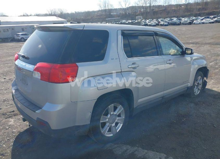Photo 4 of 2010 Gmc Terrain SLE-1 (VIN 2CTALBEW9A6319415)