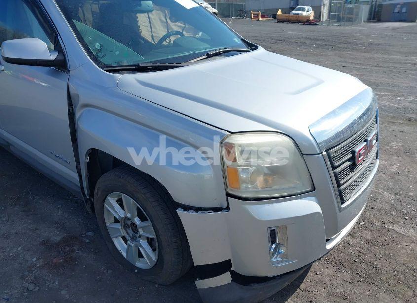Photo 6 of 2010 Gmc Terrain SLE-1 (VIN 2CTALBEW9A6319415)
