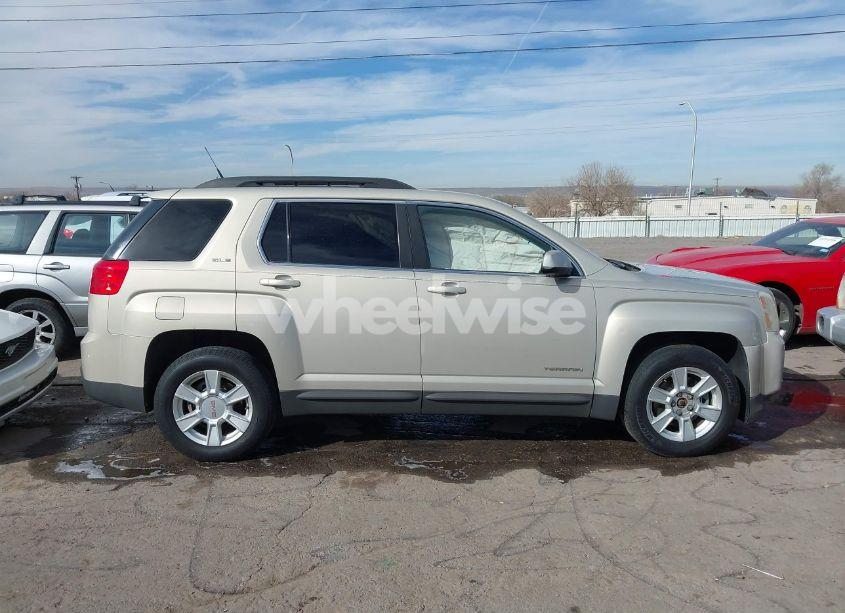 Photo 13 of 2010 Gmc Terrain SLE-2 (VIN 2CTALDEW2A6361176)