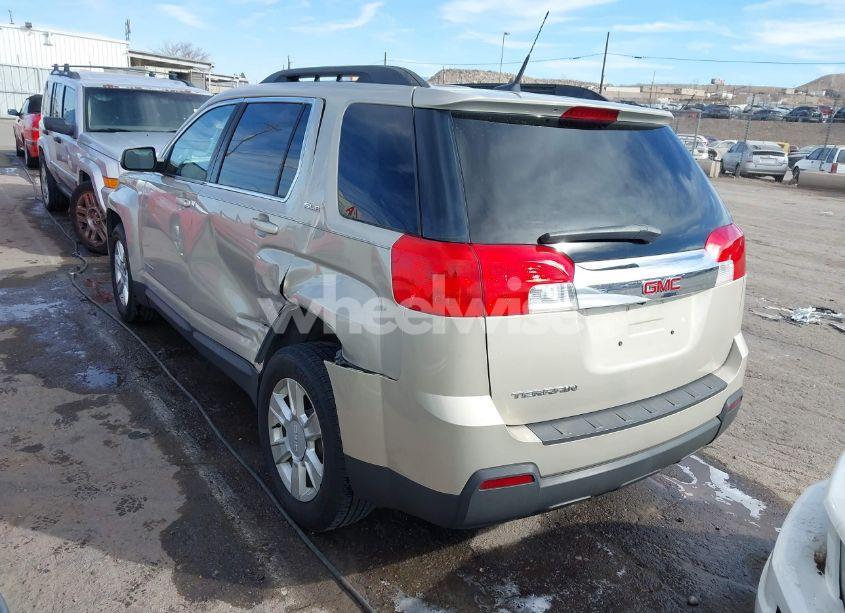 Photo 3 of 2010 Gmc Terrain SLE-2 (VIN 2CTALDEW2A6361176)