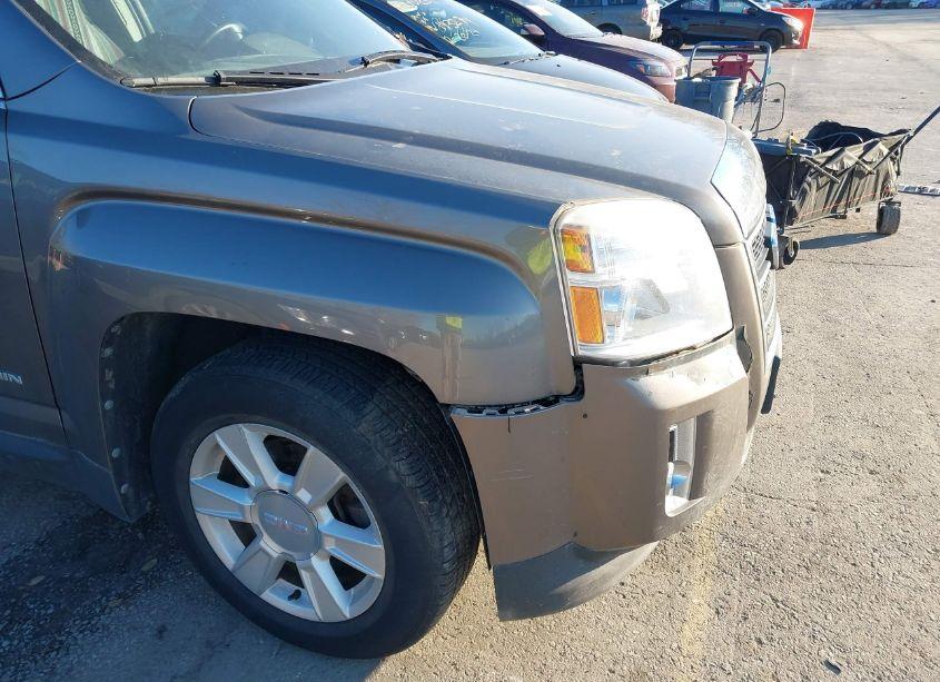 Photo 6 of 2010 Gmc Terrain SLE-2 (VIN 2CTALDEW4A6299666)