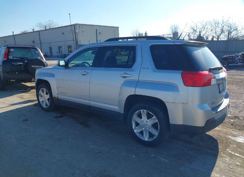 Photo 3 of 2010 Gmc Terrain SLE-2 (VIN 2CTALDEW9A6322147)