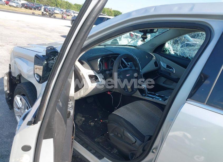 Photo 5 of 2011 Gmc Terrain SLE-1 (VIN 2CTALMEC2B6275986)