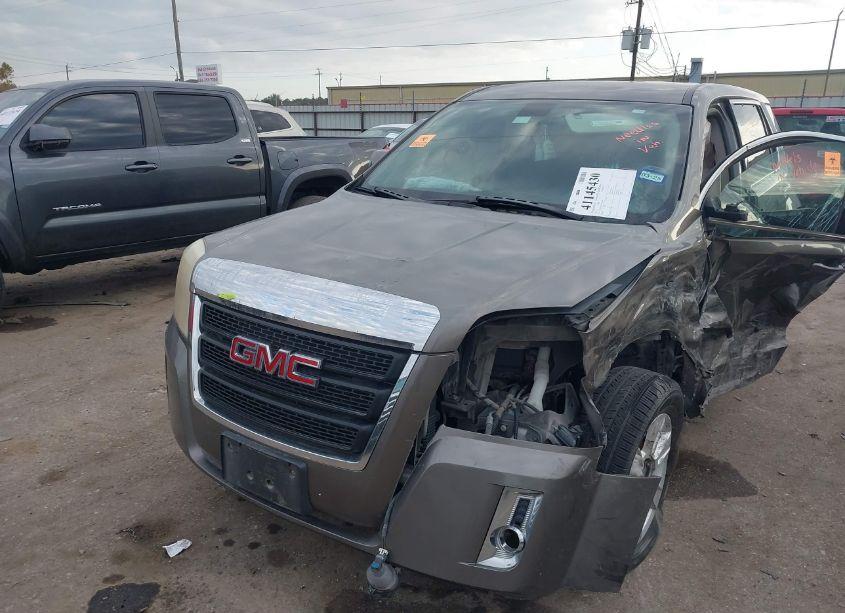 Photo 2 of 2011 Gmc Terrain SLE-1 (VIN 2CTALMEC4B6279862)