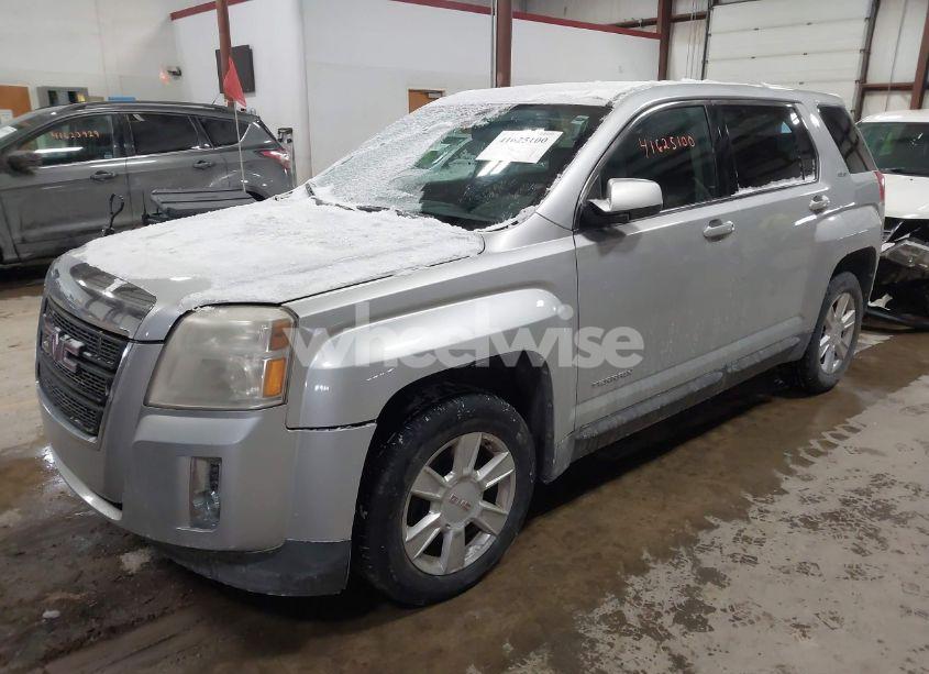 Photo 2 of 2011 Gmc Terrain SLE-1 (VIN 2CTALMEC5B6279529)