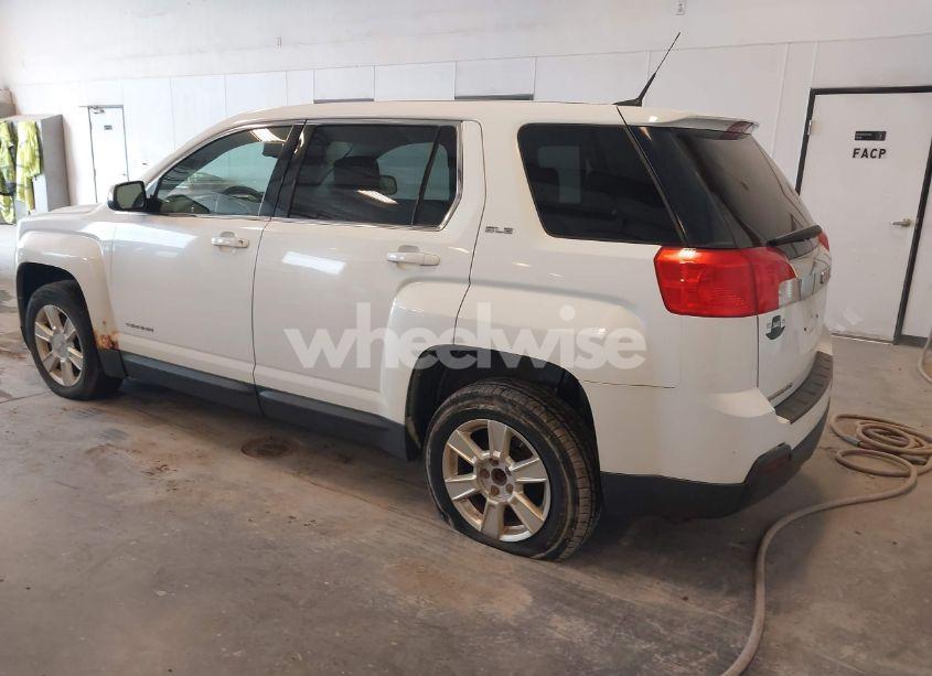Photo 3 of 2011 Gmc Terrain SLE-1 (VIN 2CTALMEC5B6376231)