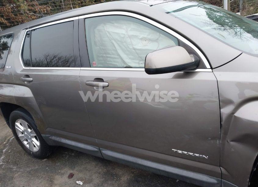Photo 13 of 2011 Gmc Terrain SLE-1 (VIN 2CTALMEC7B6449471)