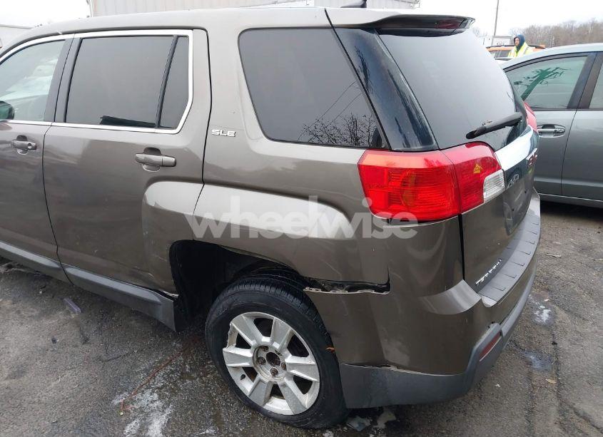 Photo 6 of 2011 Gmc Terrain SLE-1 (VIN 2CTALMEC7B6449471)