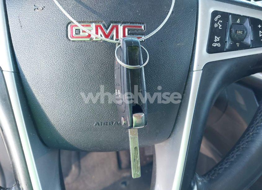 Photo 11 of 2011 Gmc Terrain SLE-2 (VIN 2CTALSEC0B6437540)