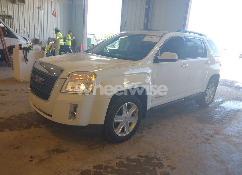Photo 2 of 2011 Gmc Terrain SLE-2 (VIN 2CTALSEC5B6276845)