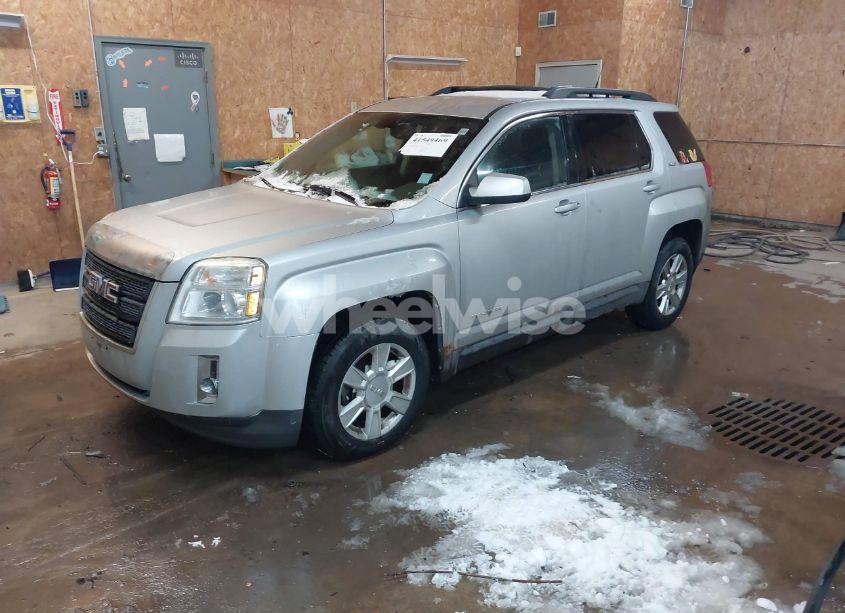 Photo 2 of 2011 Gmc Terrain SLE-2 (VIN 2CTALSEC8B6256069)