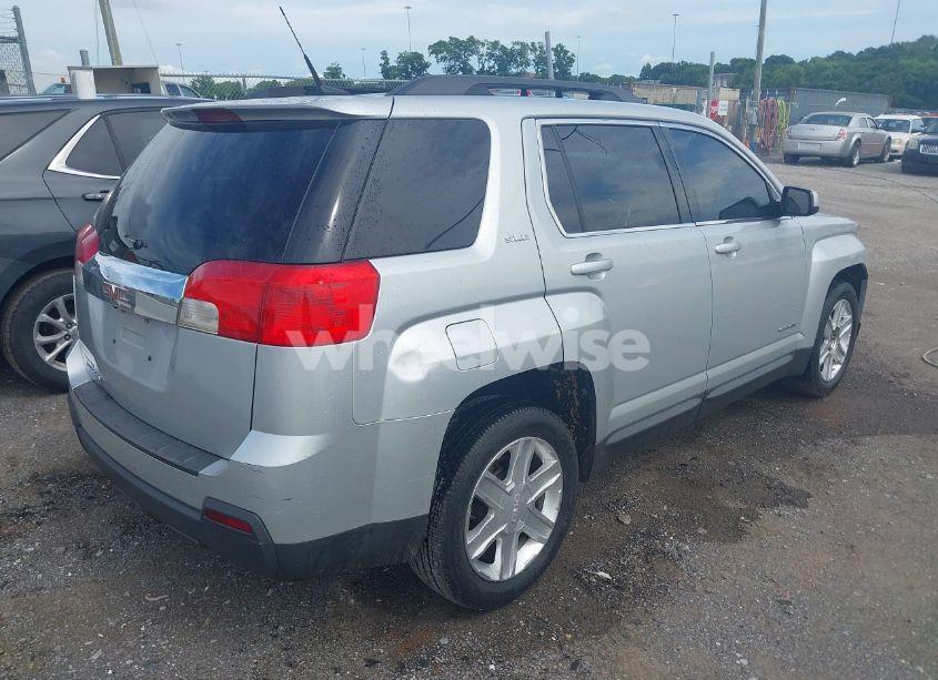 Photo 4 of 2011 Gmc Terrain SLE-2 (VIN 2CTALSEC8B6456157)