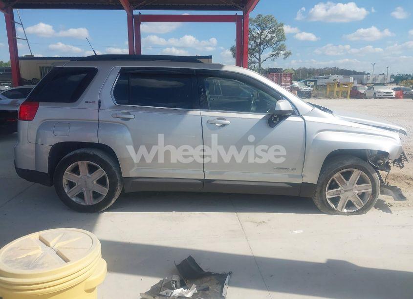 Photo 13 of 2011 Gmc Terrain SLE-2 (VIN 2CTALSEC9B6380903)