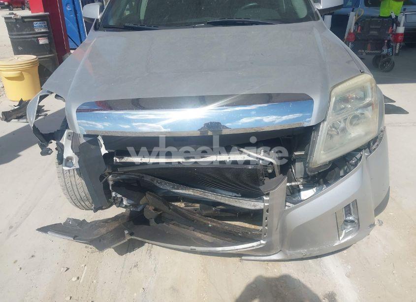 Photo 6 of 2011 Gmc Terrain SLE-2 (VIN 2CTALSEC9B6380903)