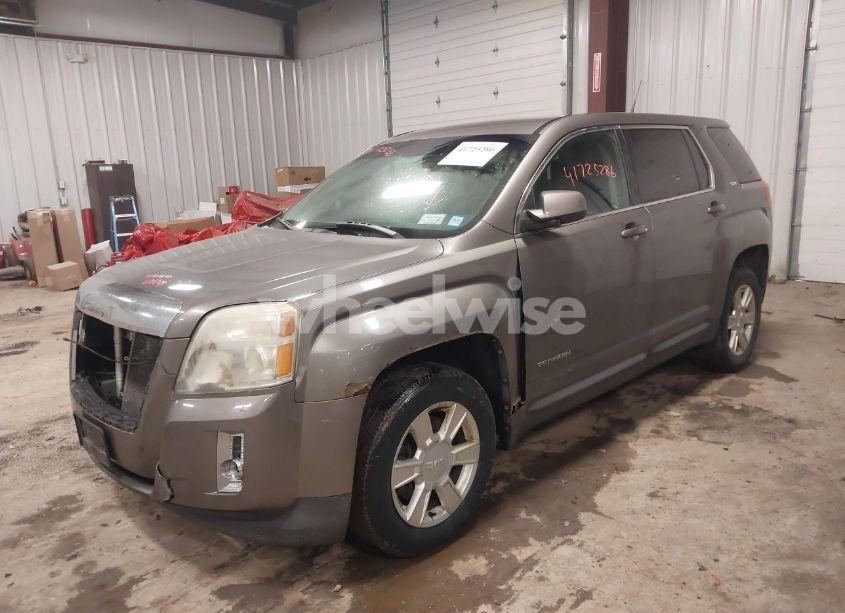 Photo 2 of 2010 Gmc Terrain SLE-1 (VIN 2CTFLCEW1A6230403)