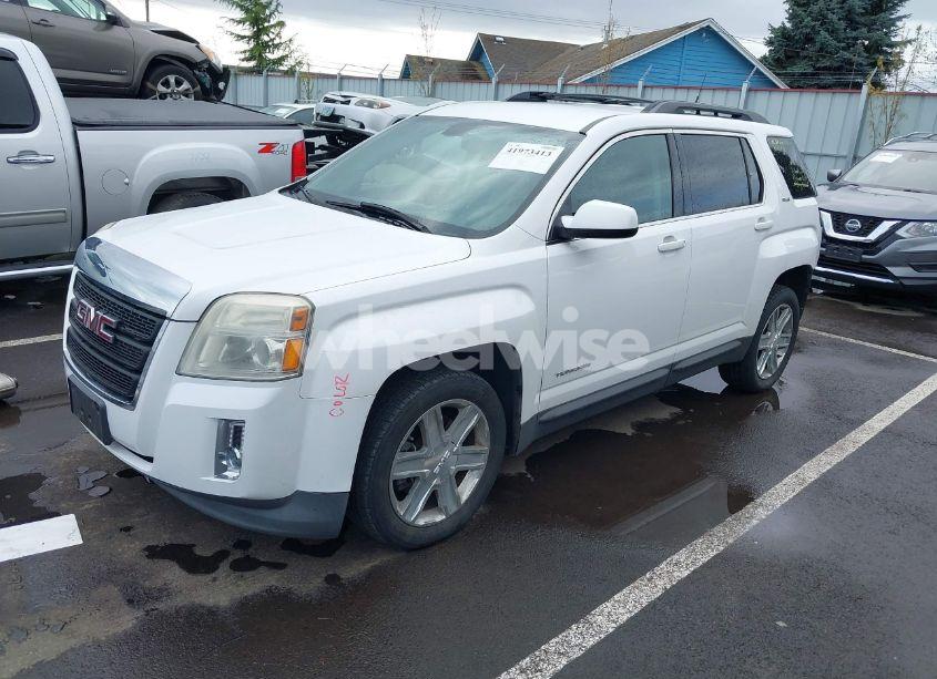Photo 2 of 2010 Gmc Terrain SLE-2 (VIN 2CTFLDEYXA6367539)
