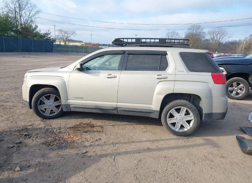 Photo 14 of 2010 Gmc Terrain SLE-2 (VIN 2CTFLEEY7A6232914)