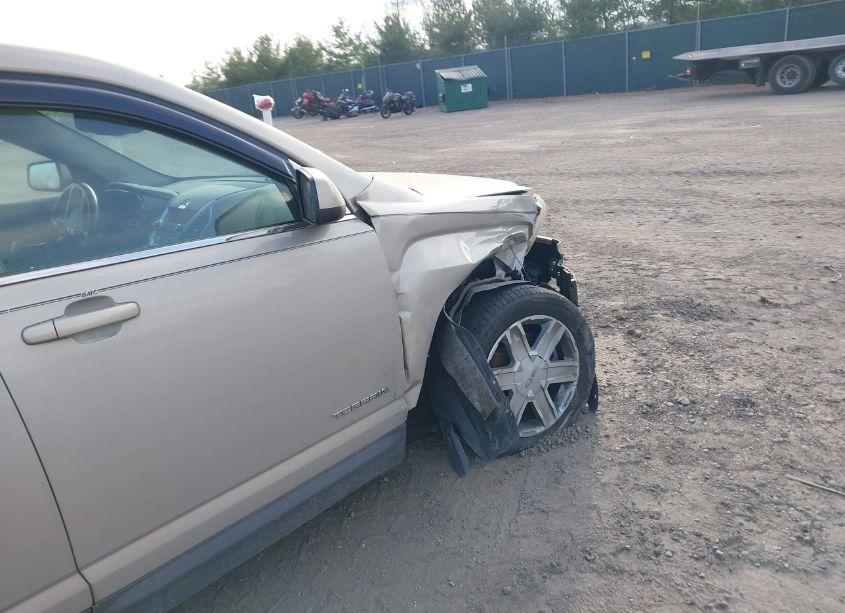 Photo 6 of 2010 Gmc Terrain SLE-2 (VIN 2CTFLEEY7A6232914)