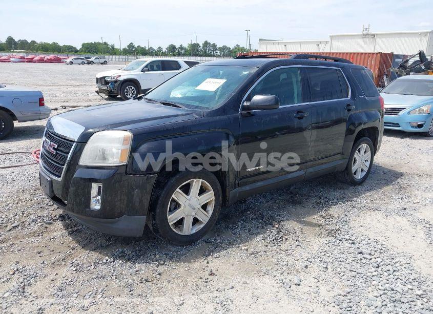 Photo 2 of 2010 Gmc Terrain SLE-2 (VIN 2CTFLEEY9A6400777)