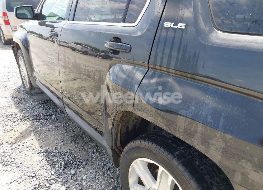 Photo 6 of 2010 Gmc Terrain SLE-2 (VIN 2CTFLEEY9A6400777)