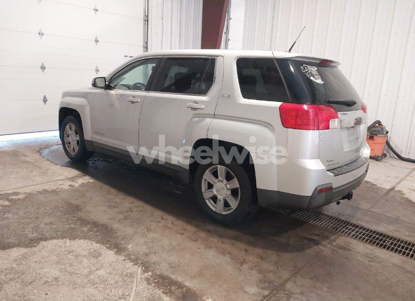 Photo 3 of 2011 Gmc Terrain SLE-1 (VIN 2CTFLREC4B6355955)