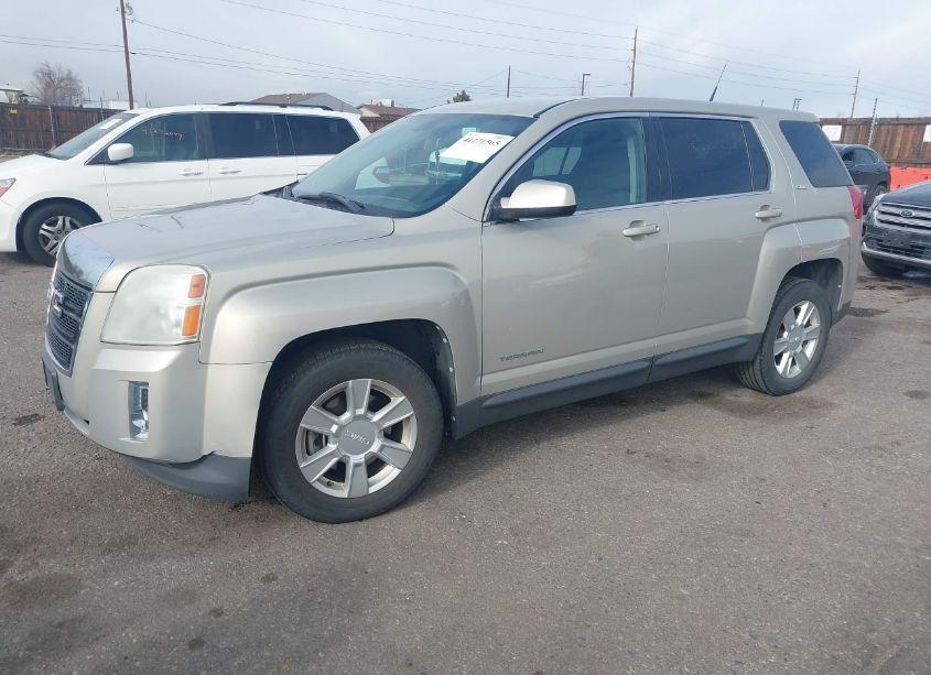 Photo 2 of 2011 Gmc Terrain SLE-1 (VIN 2CTFLREC5B6233024)