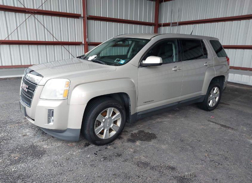 Photo 2 of 2011 Gmc Terrain SLE-1 (VIN 2CTFLREC7B6402038)