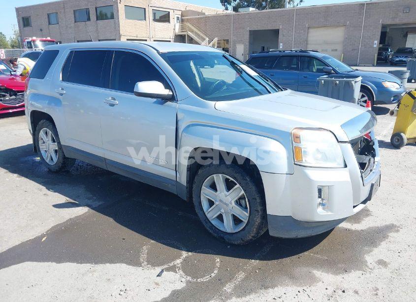 2011 Gmc Terrain SLE-1 (VIN 2CTFLRECXB6398227) main photo