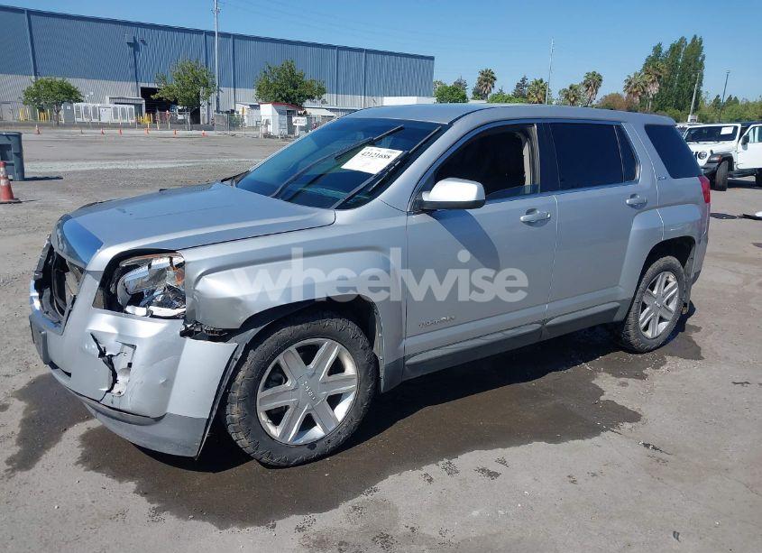 Photo 2 of 2011 Gmc Terrain SLE-1 (VIN 2CTFLRECXB6398227)