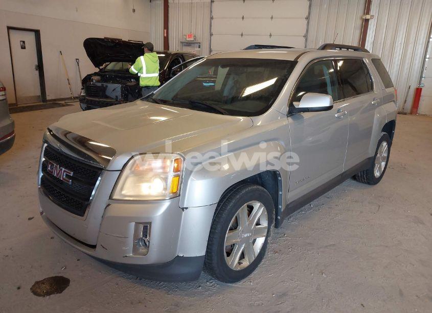 Photo 2 of 2011 Gmc Terrain SLE-2 (VIN 2CTFLTECXB6424323)