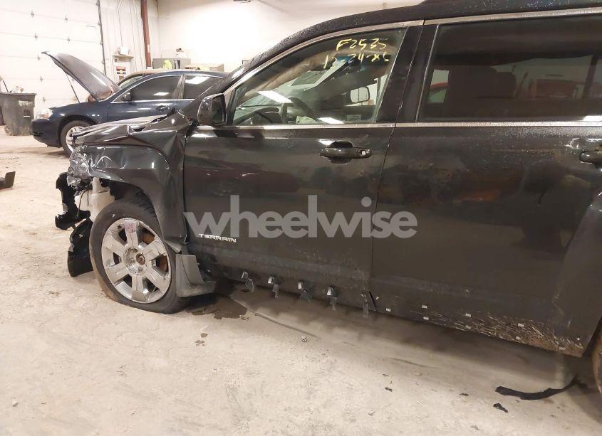 Photo 6 of 2011 Gmc Terrain SLT-1 (VIN 2CTFLUE58B6238321)