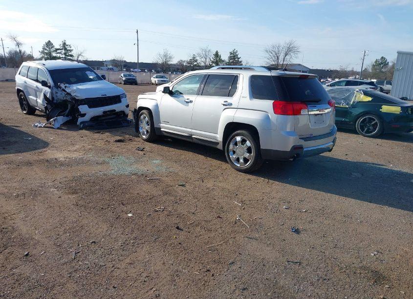 Photo 3 of 2011 Gmc Terrain SLT-2 (VIN 2CTFLWE56B6253010)