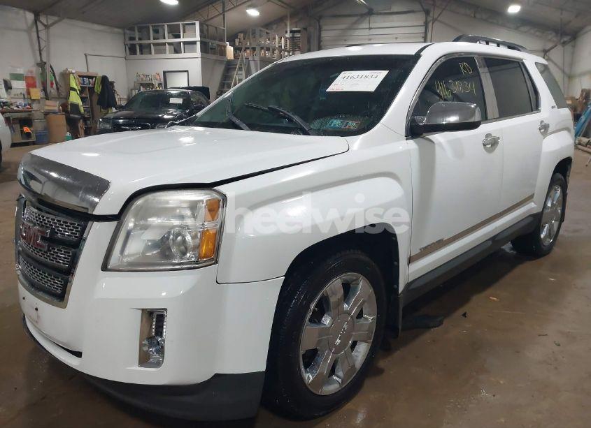 Photo 2 of 2011 Gmc Terrain SLT-2 (VIN 2CTFLXE58B6246386)