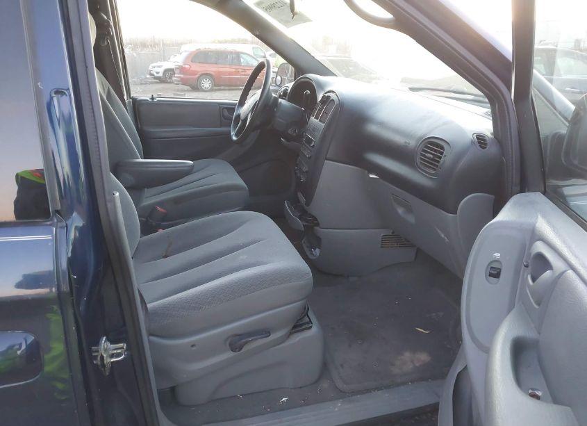 Photo 5 of 2005 Dodge Grand CARAVAN SE (VIN 2D4GP24R15R172133)