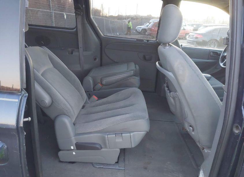 Photo 8 of 2005 Dodge Grand CARAVAN SE (VIN 2D4GP24R15R172133)