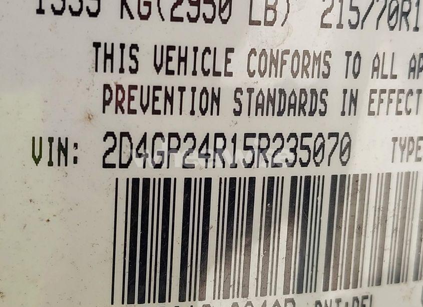 Photo 9 of 2005 Dodge Grand CARAVAN SE (VIN 2D4GP24R15R235070)