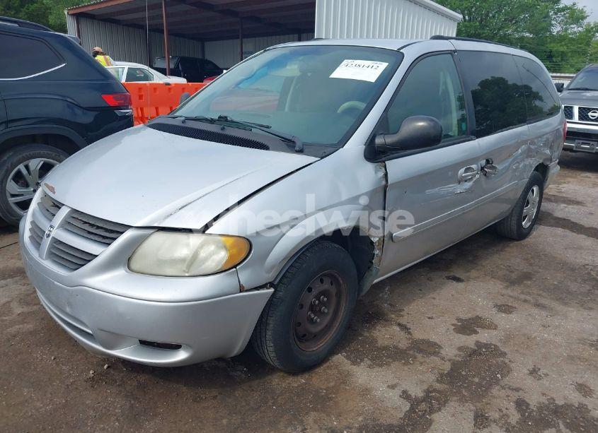Photo 2 of 2005 Dodge Grand CARAVAN SE (VIN 2D4GP24R35R388212)