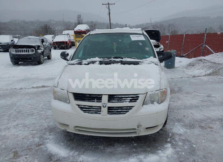 Photo 12 of 2005 Dodge Grand CARAVAN SE (VIN 2D4GP24R45R170067)