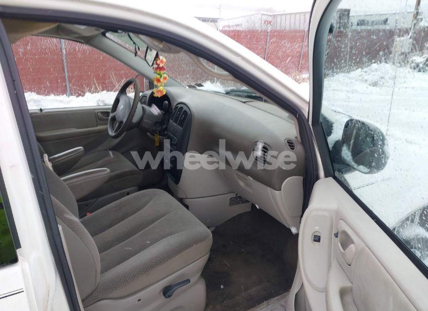 Photo 5 of 2005 Dodge Grand CARAVAN SE (VIN 2D4GP24R45R170067)